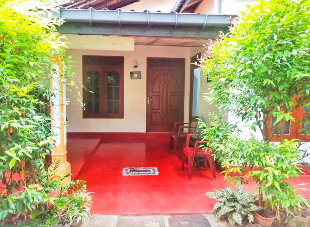 Senith Guest House Mirissa Εξωτερικό φωτογραφία