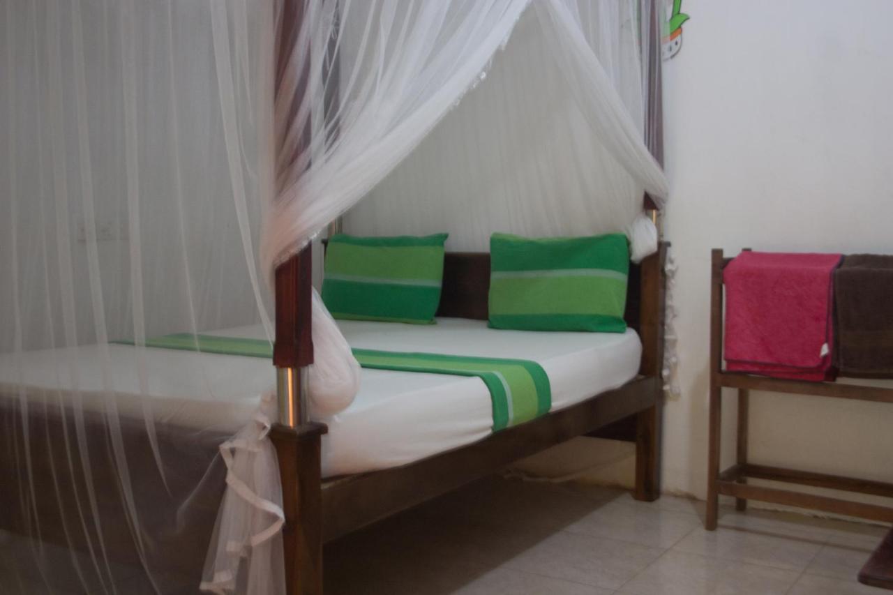 Senith Guest House Mirissa Εξωτερικό φωτογραφία